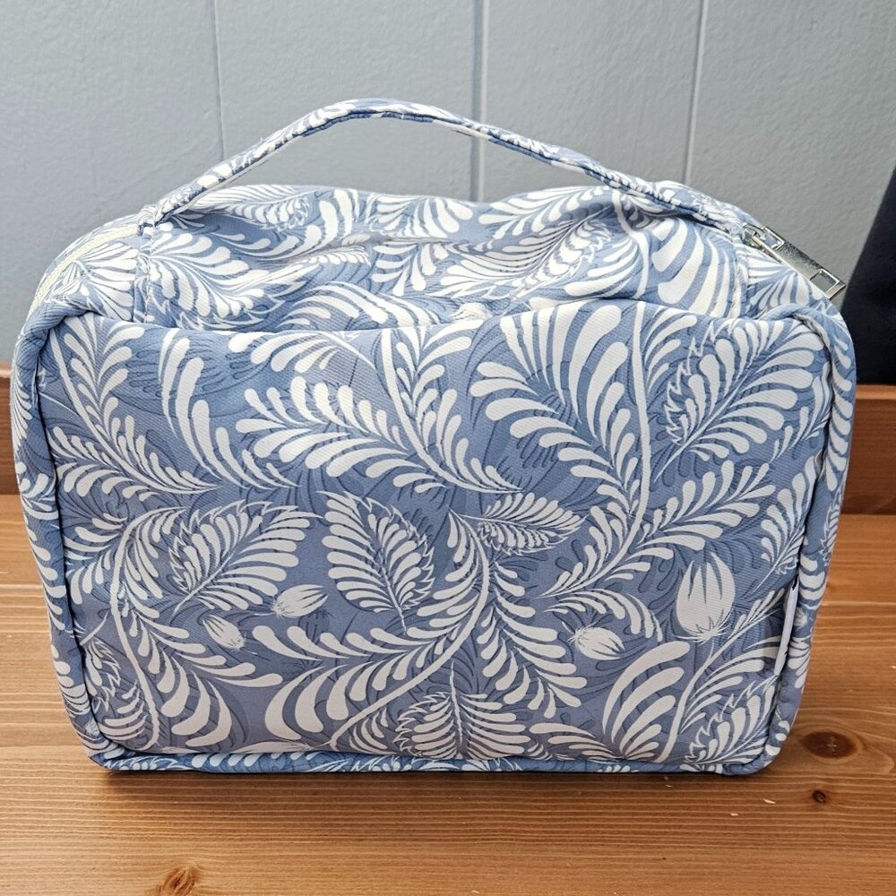Hanging Travel Toiletry Bag Cosmetic Make up Organizer